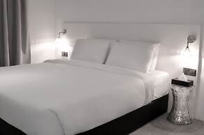 Melange Boutique Hotel