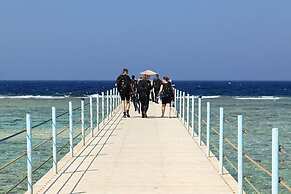 Three Corners Happy Life Beach Resort - All Inclusive