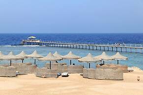 Three Corners Happy Life Beach Resort - All Inclusive