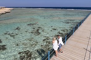 Three Corners Happy Life Beach Resort - All Inclusive
