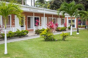 Hotel Resort Villa Del Sol