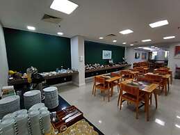 Summit Suítes Hotel Jundiaí