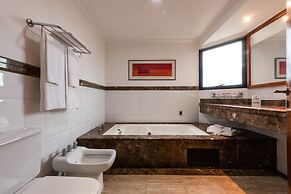 Summit Suítes Hotel Jundiaí