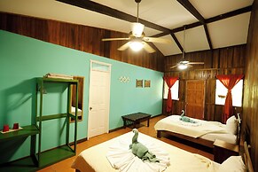 Turtle Beach Lodge