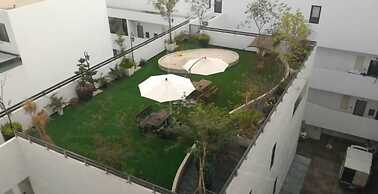 Uher Luxury Resort & Hotel