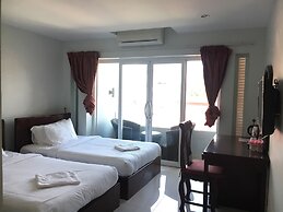 Richly Boutique Hotel & Hostel