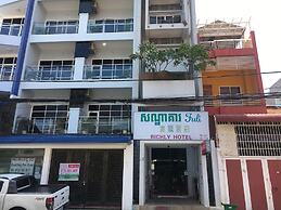 Richly Boutique Hotel & Hostel