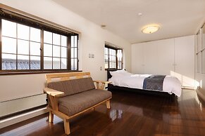 Kyo-machiya Stay WAKA Fushimiinari-tei