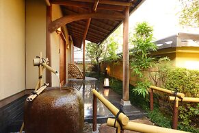 Kyo-machiya Stay WAKA Fushimiinari-tei