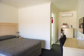 Cherry Blossom Motel