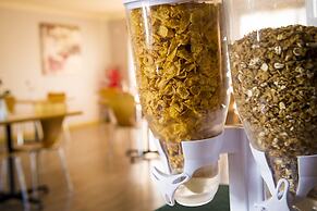 Cherry Blossom Motel