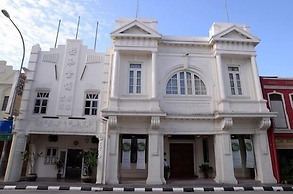 Sarang Paloh Heritage Stay & Event Hall