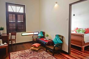 Sarang Paloh Heritage Stay & Event Hall