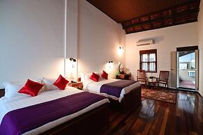 Sarang Paloh Heritage Stay & Event Hall