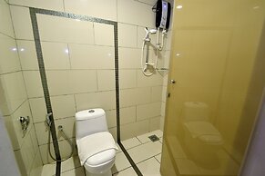 First Residence Hotel