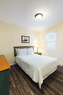 Georges Mountain Village