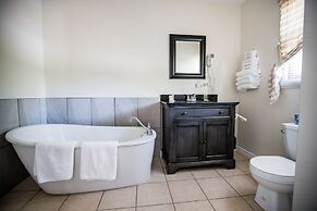 Georges Mountain Village