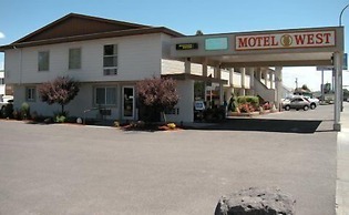 Motel West