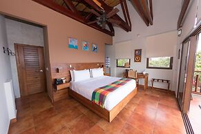 Pacaya Lodge & Spa