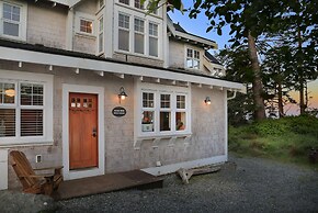 Black Rock Beach House