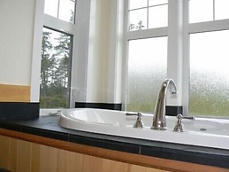 Black Rock Beach House