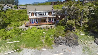 Black Rock Beach House