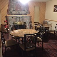 Adoba Hotel Naubinway