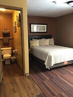 Adoba Hotel Naubinway