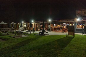 Moruya Waterfront Hotel Motel