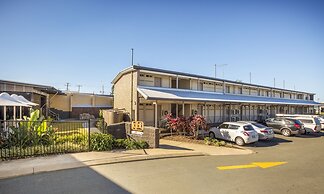 Nightcap at Golden Beach Tavern
