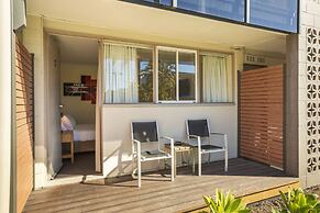 Nightcap at Golden Beach Tavern