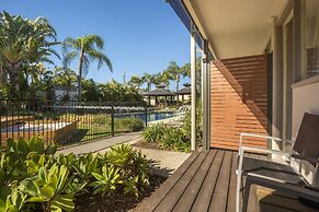 Nightcap at Golden Beach Tavern