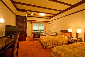 Kusatsu Onsen Hotel Village