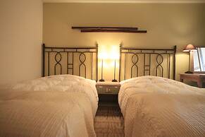 Kusatsu Onsen Hotel Village