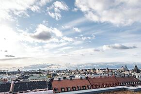 Hotel With Urban Deli