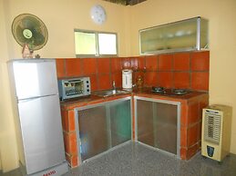 Thuy - Gunter Garden Bungalow