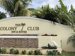 The Colony Club Inn & Suites
