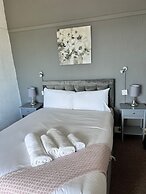 Harbour Hotel