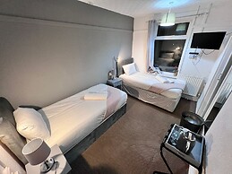 Harbour Hotel