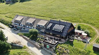 Horsky Hotel Hájenka