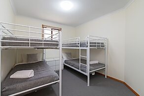 Adelaide Caravan Park