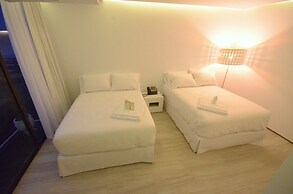 Golden Bay Galapagos