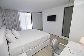 Golden Bay Galapagos