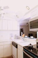 Oasis Guest Apartments - South Beach