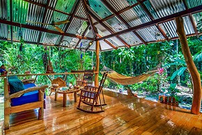 Congo Bongo EcoVillage Costa Rica