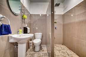 Congo Bongo EcoVillage Costa Rica