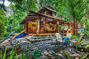 Congo Bongo EcoVillage Costa Rica