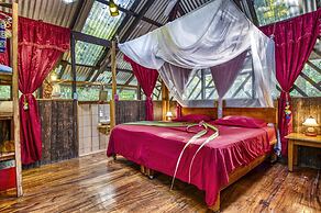 Congo Bongo EcoVillage Costa Rica