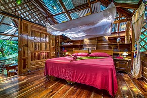 Congo Bongo EcoVillage Costa Rica