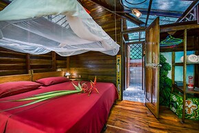 Congo Bongo EcoVillage Costa Rica